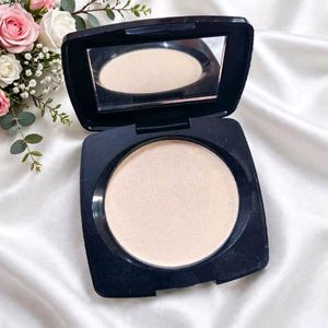 Luxury Pressed Powder Compact shade Pearl