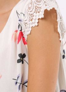 Floral Lace Sleeve top
