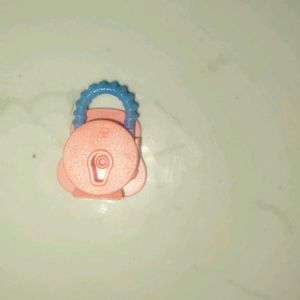 Vintage Kinder Surprise Toy Set lock