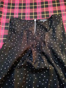 Chic Black Polka Dot Sleeveless Top