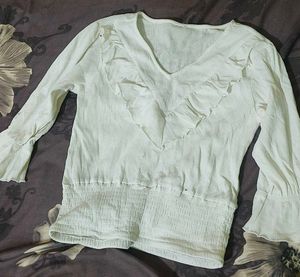 Chic White Ruffle V-Neck Top