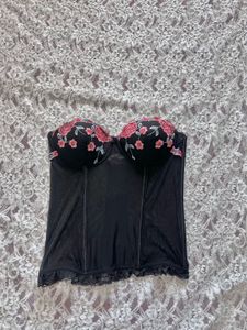 Lace Embroidered corset
