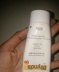 Blynds Sunscreen Gel for Acne Prone Skin