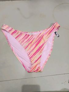 Floral Print Like New  Premium Bikini Set Size M&amp;L