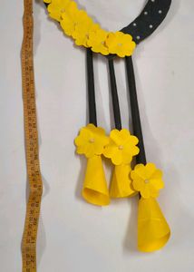 Heart wall hanging yellow flower beautiful looking