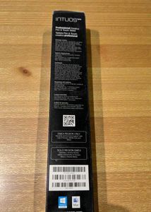 Wacom Intuos Pro Pen &amp; Touch Tablet