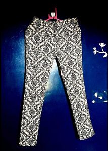 👖Skinny Jeans | Stretchable | Balck &amp; White