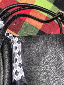 SAVANA Chic Black Textured Bucket Bag