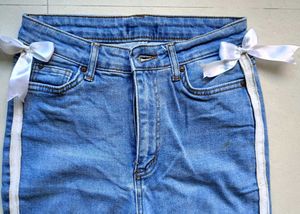 Ribbon Jeans