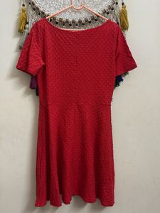 H&amp;M Red Textured Fit &amp; Flare Dress
