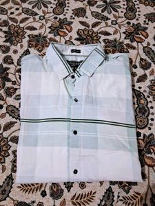 Pillburry White Checked Shirt