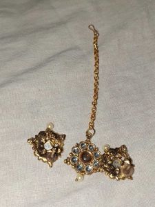 Gold Maang Tikka &amp; Earring Set
