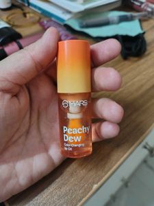 MARS Peachy Dew Color-Changing Lip Oil