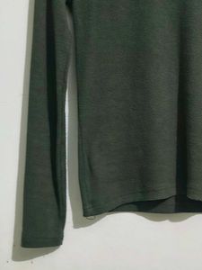 Solid Black Long Sleeve Top