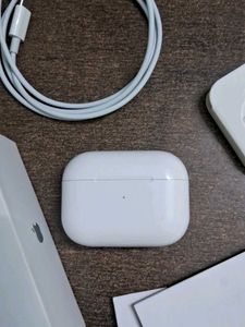 Apple AirPods Pro (2nd Gen)
