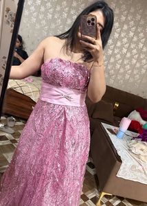 Sparkling Pink Strapless Gown🎀❤️🦋