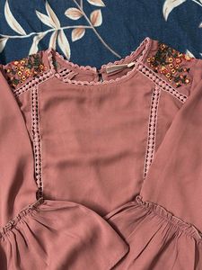 Pretty Pink Top 💕🎀