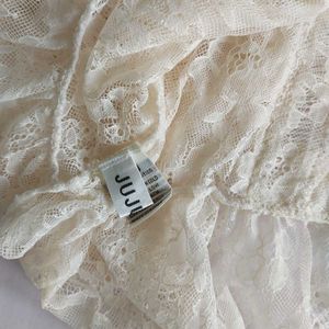 Romantic Boho Lace Peplum Blouse✨️🌼
