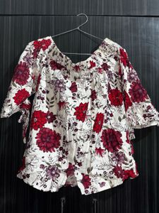 Off-Shoulder Floral Top