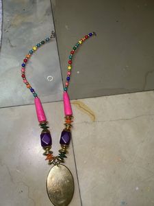 Vibrant Beaded Necklace - Multi-color Statement Pi