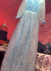 frozenFROZEN LONG LENGTH ITS AMAZING GOWN 😍