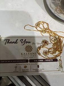Elegant Gold Necklace Set