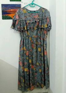 Flowy Floral Print Midi Dress