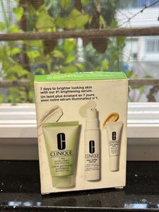 Clinique Brightening Skincare Kit