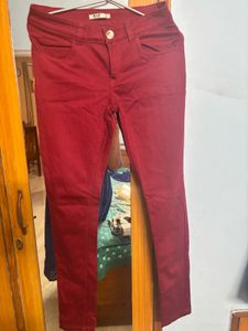 Women's Burgundy Skinny Jeans