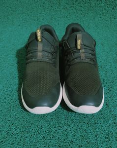 Wrong Men's Casual Shoes. Like New. Good Condition