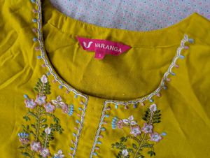 Elegant Yellow Embroidered Kurta