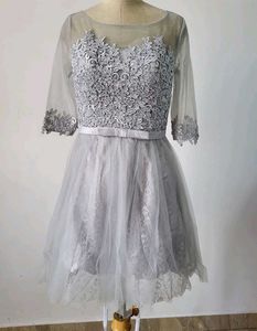 Elegant Grey Lace & Tulle Dress. length 32