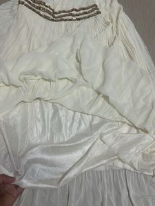 Elegant White Pleated Midi Dress