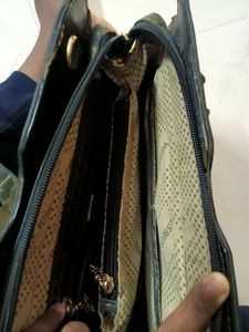 Ladies handbag