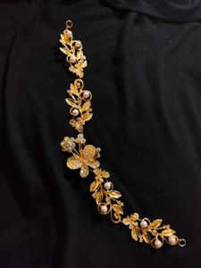 Exquisite Gold Pearl & Crystal Hair Accessory