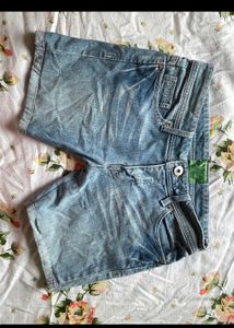 Combo Grey Off Shoulder+ Denim Shorts