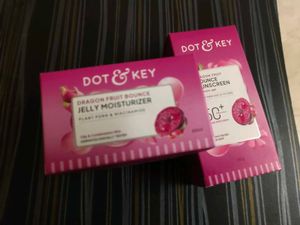 Dot &amp; Key Skincare Set