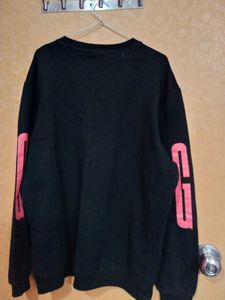 Black Graphic Print Sweatshirt