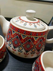 Aesthetic Tea Kettle With Cups