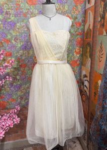 3 for 999 Elegant Cream One-Shoulder Tulle Dress