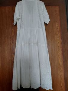 ZARA Chic White Broderie Anglaise Dress