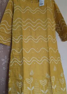 Beautiful Yellow Kurti 💃 Brand Max❣️🥰