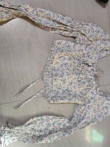 Floral Print Crop Top