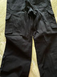 Black cargos