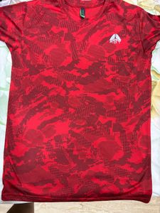 Men's Red Camo T-Shirt