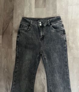 Flared Jeans