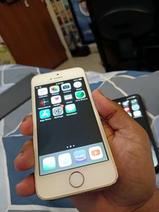 Apple iPhone 5s 16GB Gold