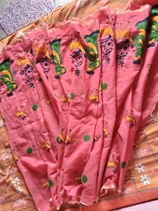 Elegant Pink silk thread work Saree with Unique Mo