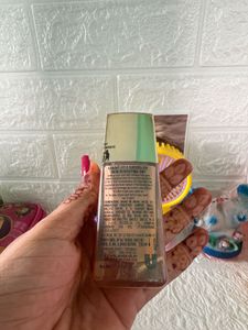 Lakme Vit C Superglow Skin Perfecting Tint