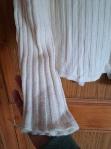 Cream Ribbed Zip-Up Cardigan